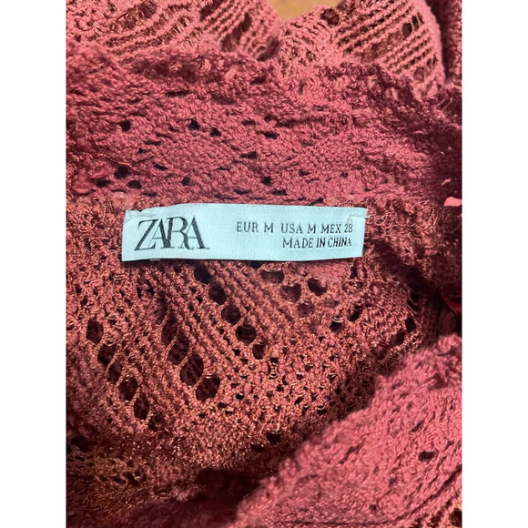 Zara Womens Blouse Red Geometric Short Sleeve Mock Neck Keyhole Crochet M - Picture 7 of 7